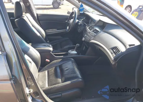 2009 Honda Accord 2.4 Ex-L z USA, uszkodzony, nr VIN 1HGCP268X9A072611